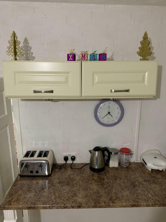 Travis House One Apartment Burnley Bagian luar foto