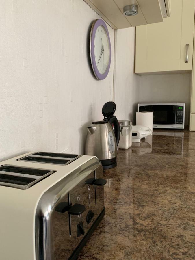 Travis House One Apartment Burnley Bagian luar foto