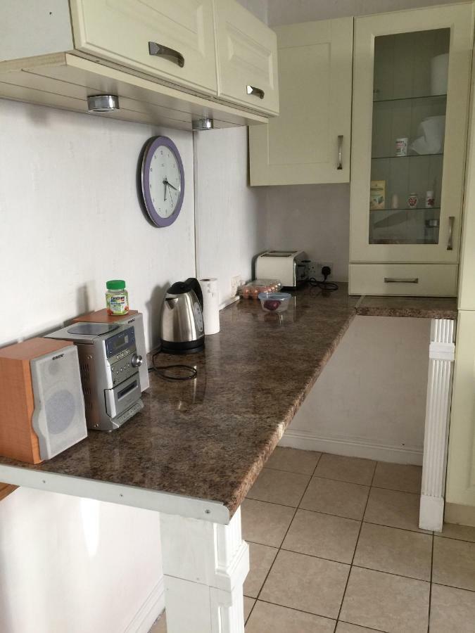 Travis House One Apartment Burnley Bagian luar foto